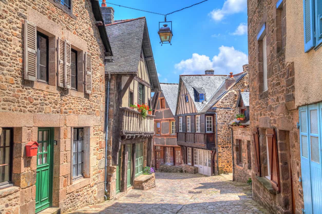 dinan gammel bydel bretagne