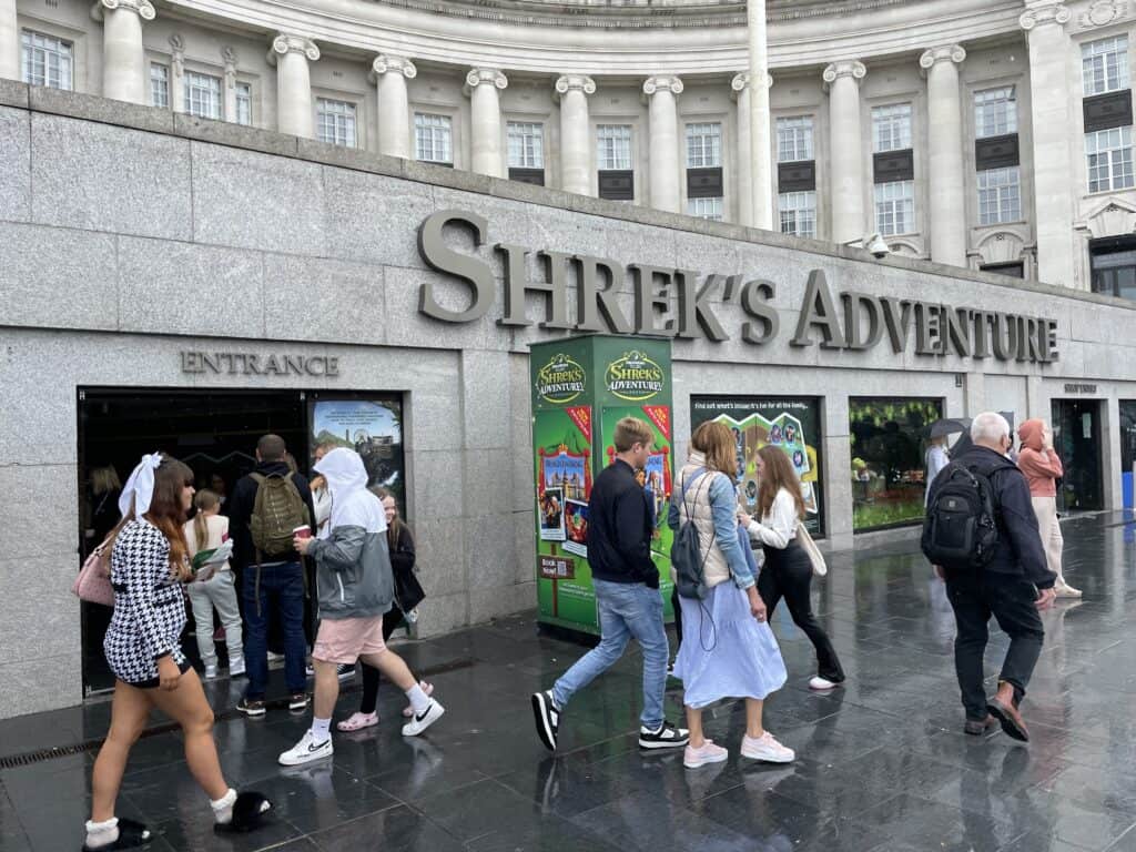 indgangen til shreks adventure i london