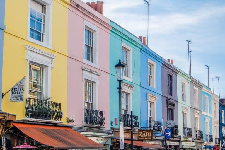 notting hill portobello road market